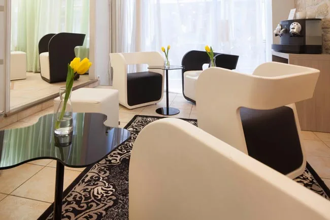 Salón del Hotel Excelsior République