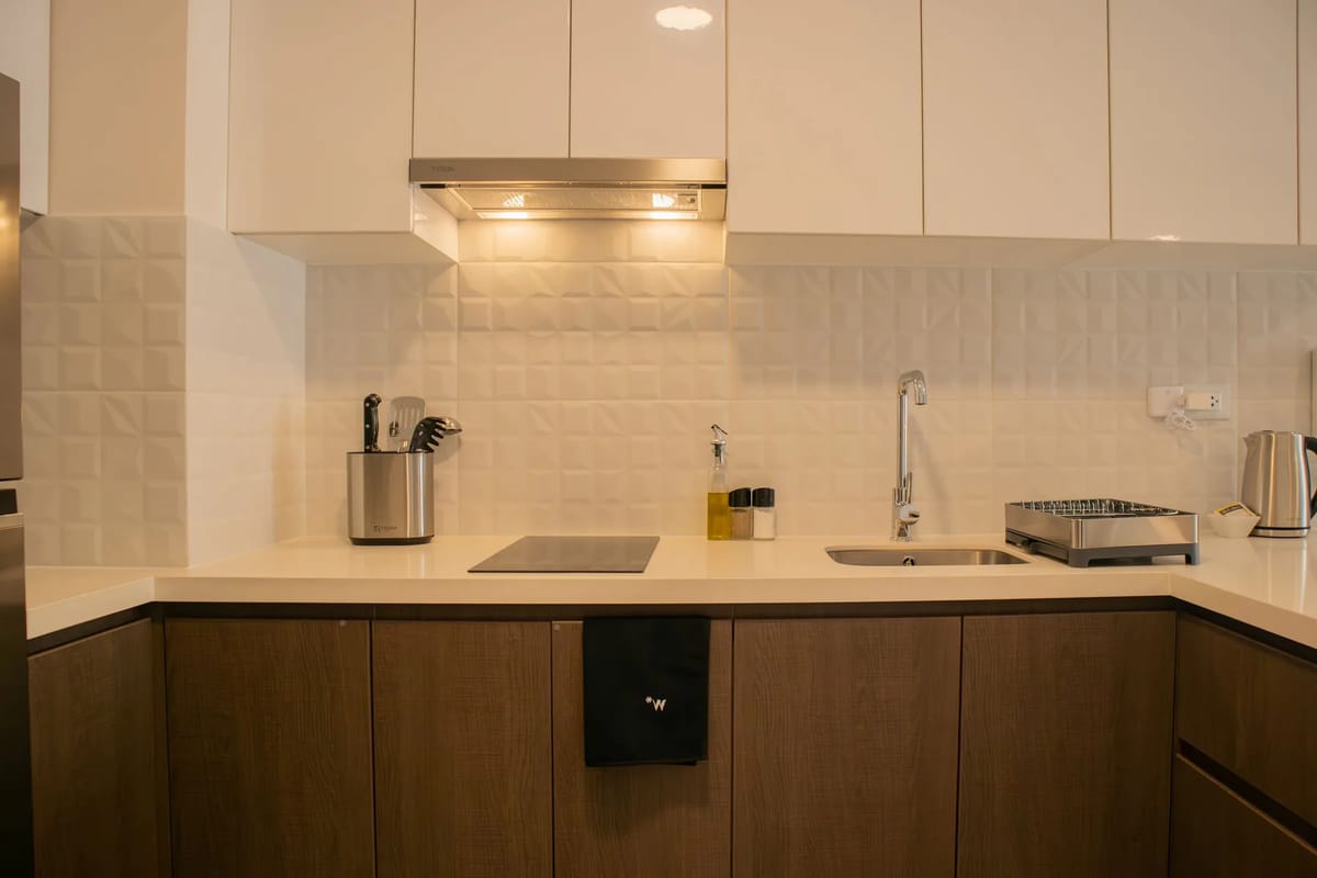 Radiant 1BR w/ Private Balcony in Miraflores