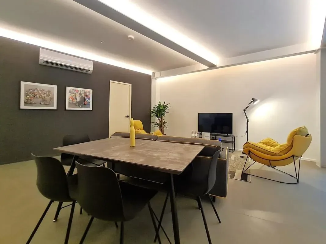 Deluxe 1BR in Casco Antiguo w/ Rooftop