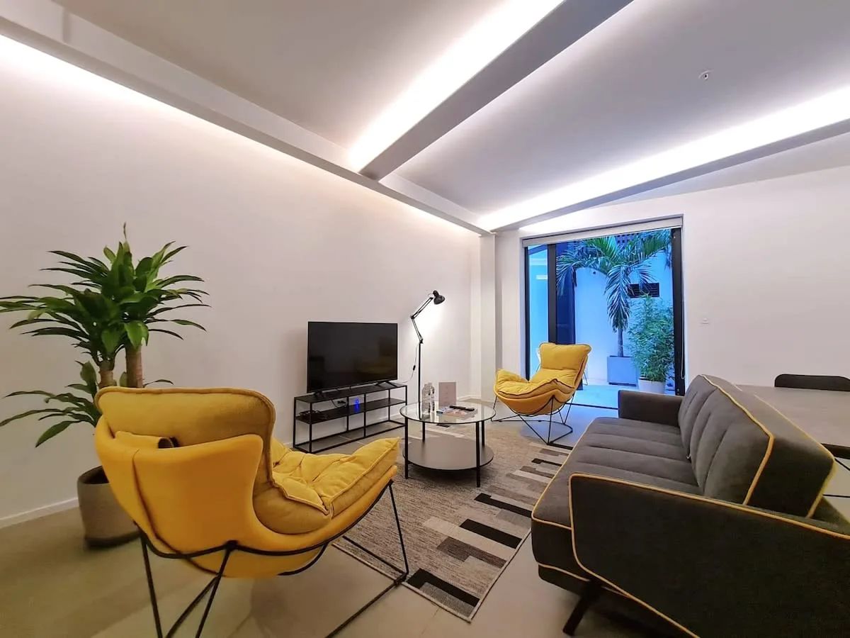 Deluxe 1BR in Casco Antiguo w/ Rooftop