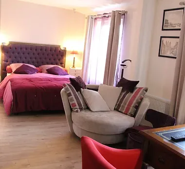 Habitación o interior de la propiedad