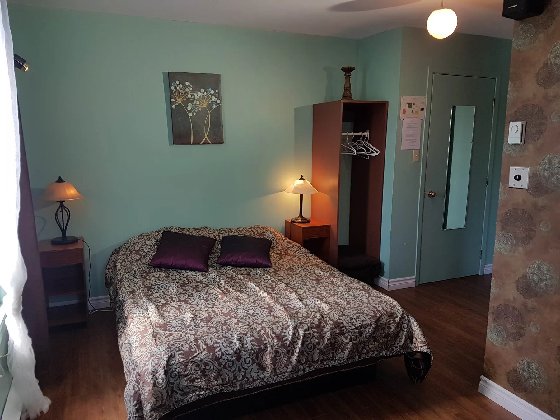 B1 room