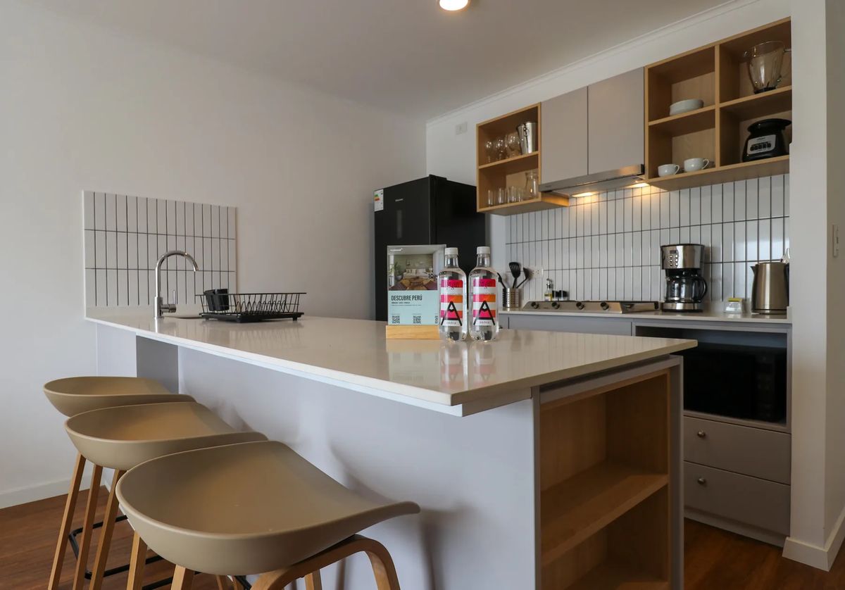 Luxury & Cozy 2BR w/ Balcony in Miraflores