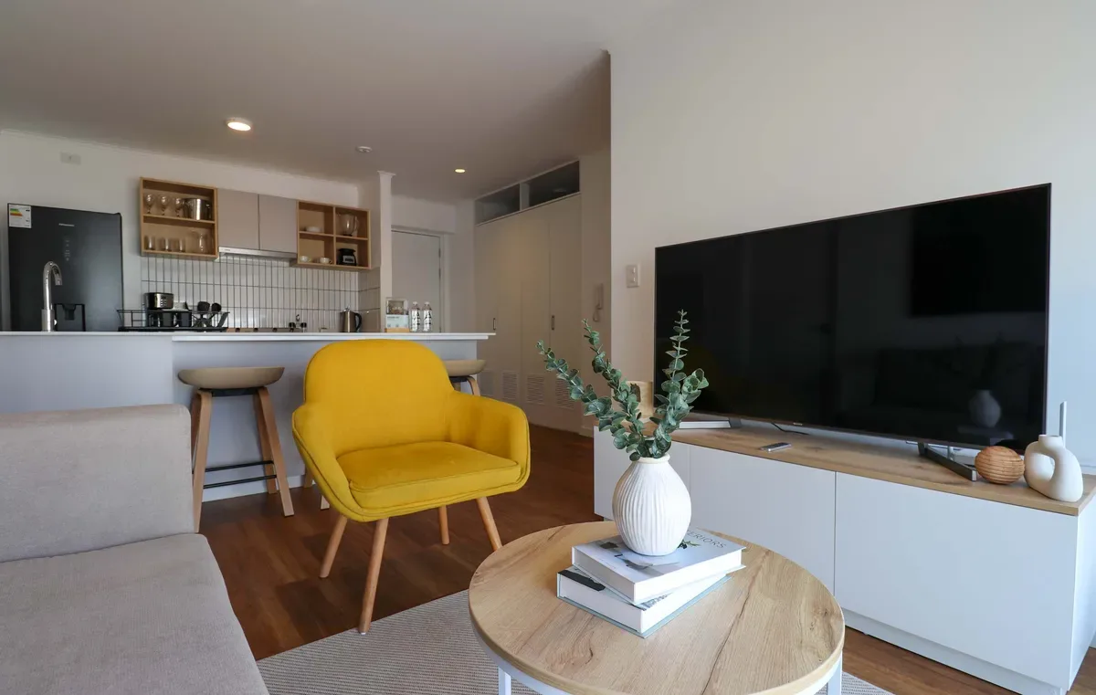 Luxury & Cozy 2BR w/ Balcony in Miraflores
