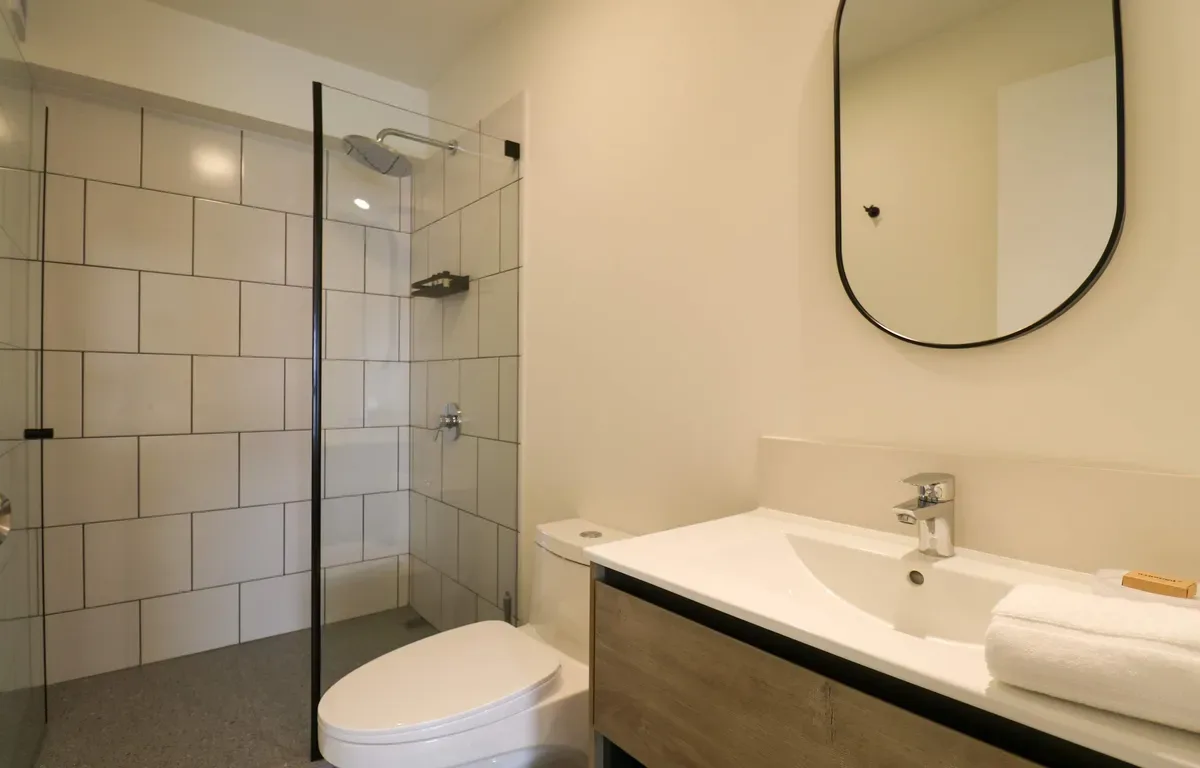 Luxury & Cozy 2BR w/ Balcony in Miraflores