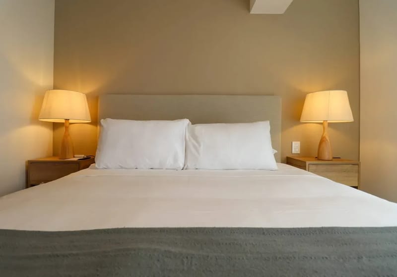 Luxury & Cozy 2BR w/ Balcony in Miraflores