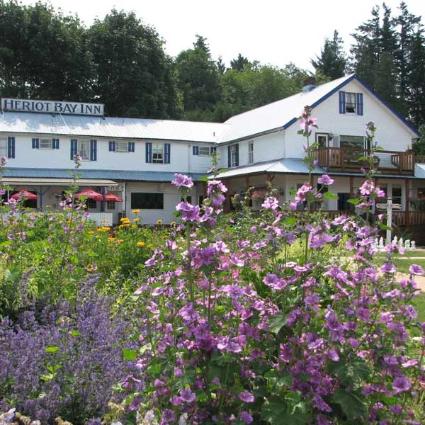 Heriot Bay Inn