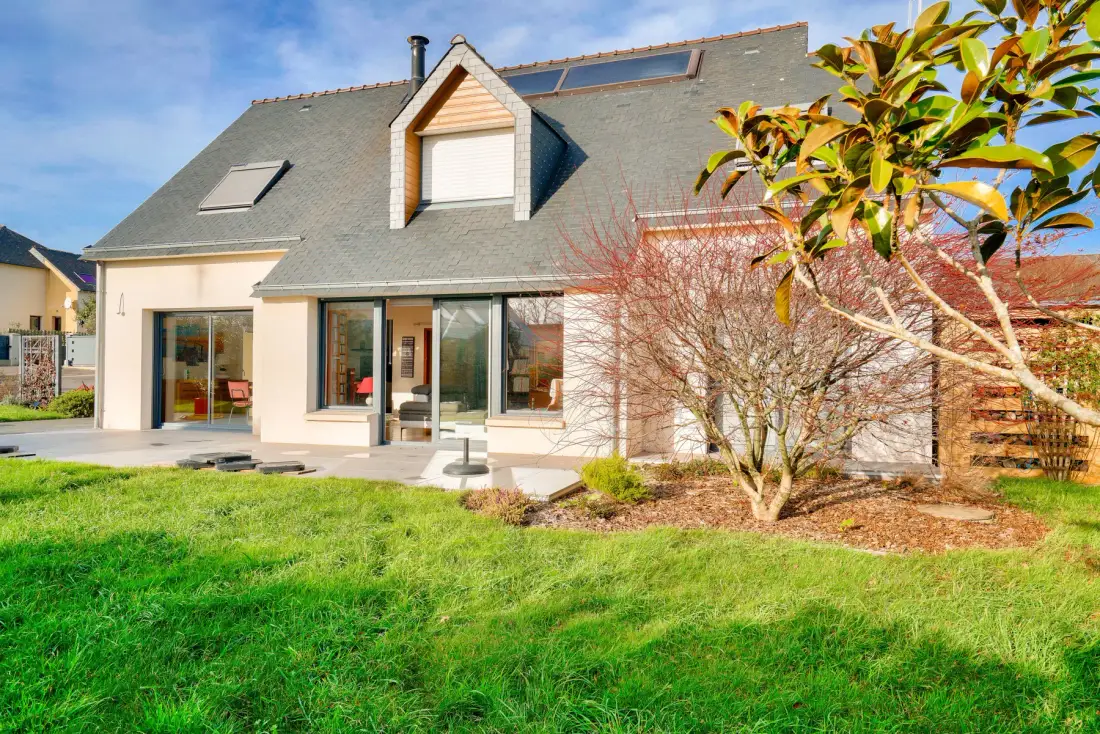 Pays Bigouden house with pool