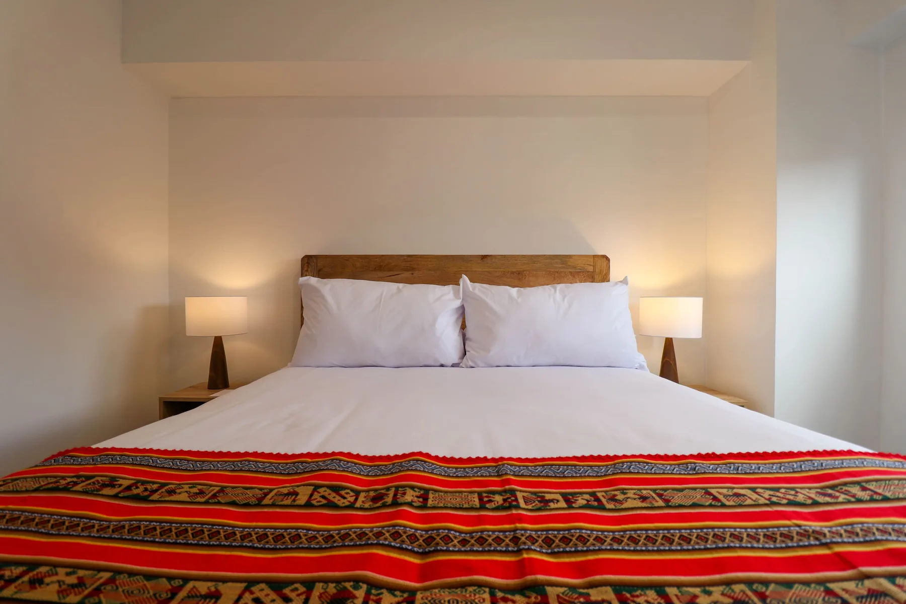 Bright 2BR in Historic Cusco w/ Balcony