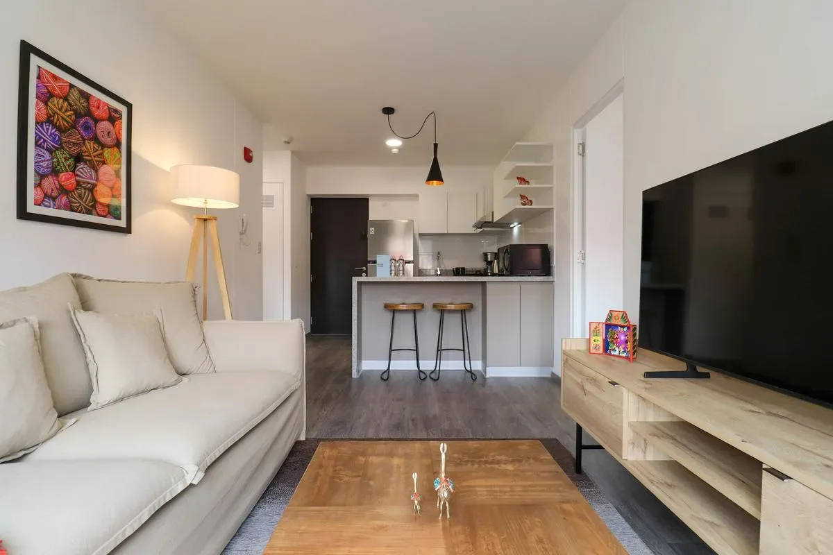 Bright 2BR in Historic Cusco w/ Balcony