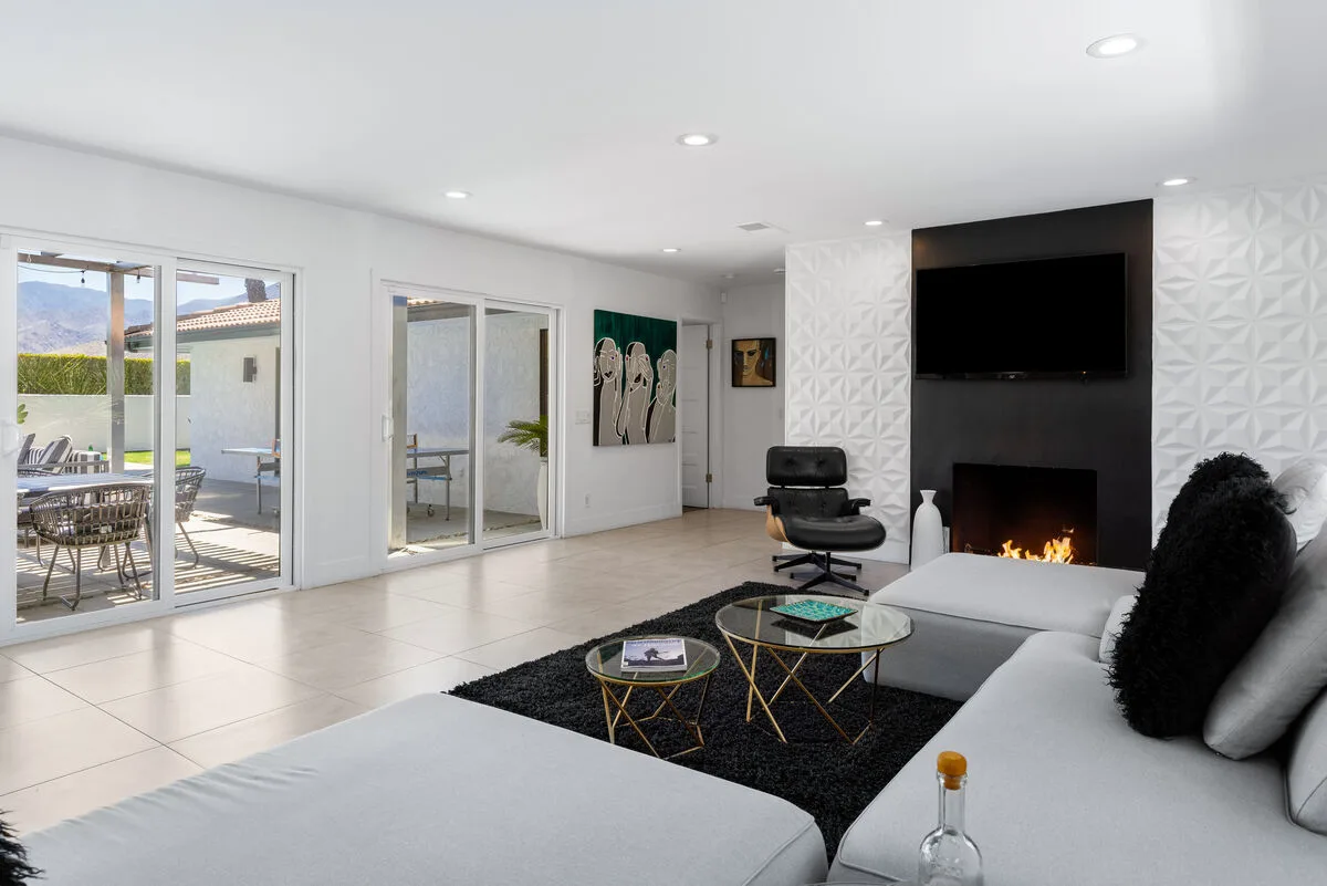 Movie Colony Moderne
