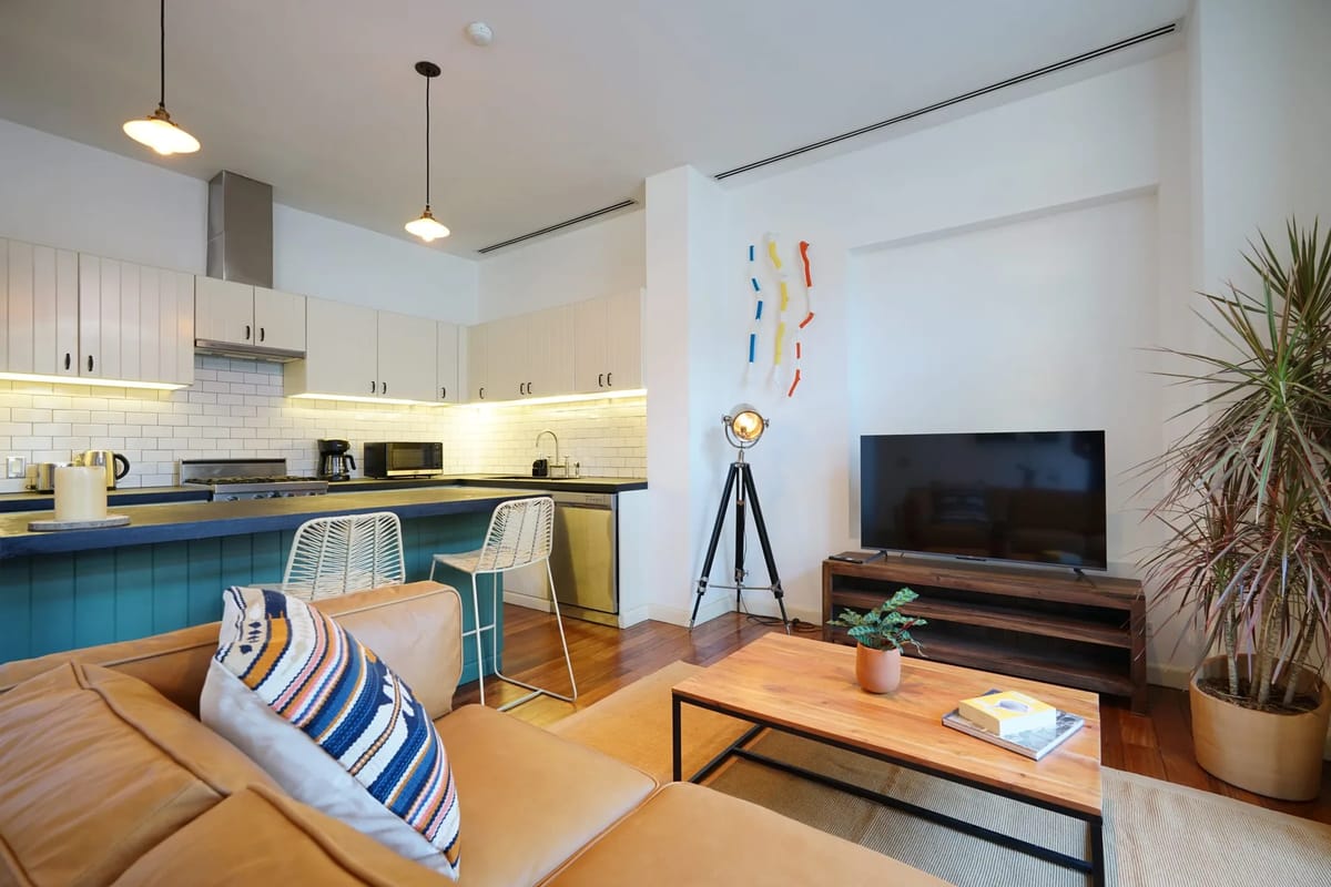 Sophisticated 1BR in Casco Antiguo