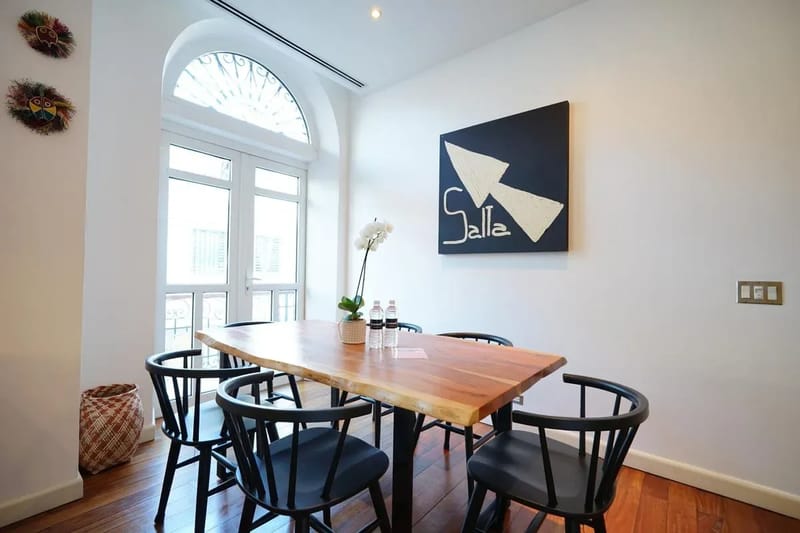 Sophisticated 1BR in Casco Antiguo