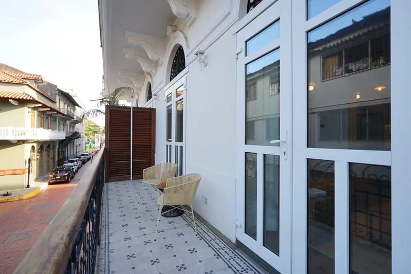 Sophisticated 1BR in Casco Antiguo