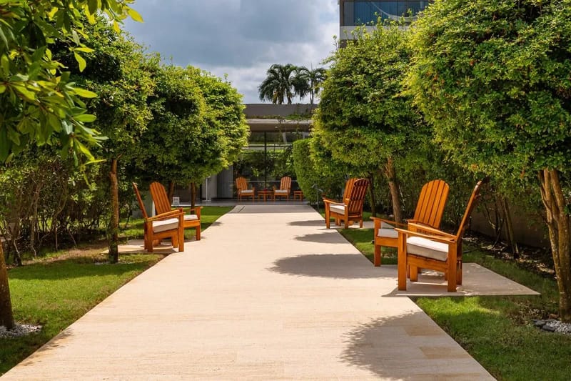Amazing 2BR with Terrace in Manzanillo Beach