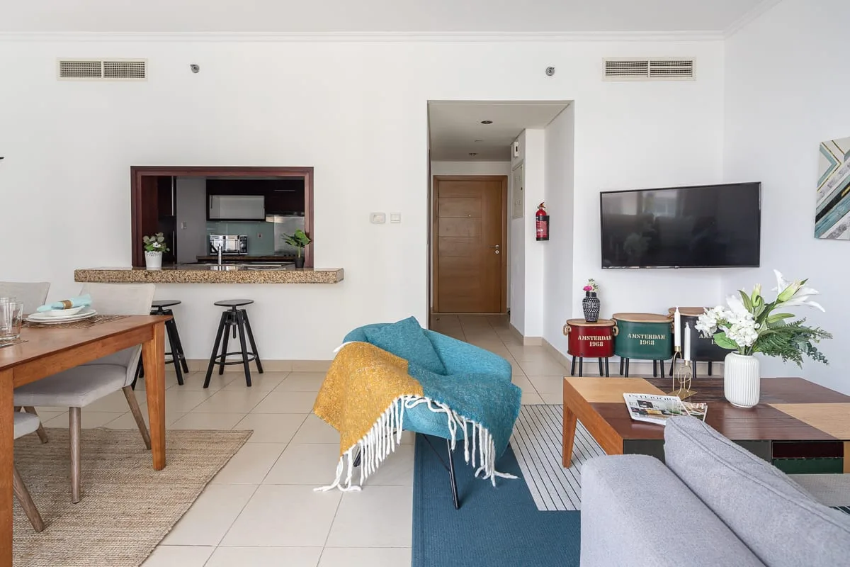 Beautiful 2BR with Burj Khalifa Views