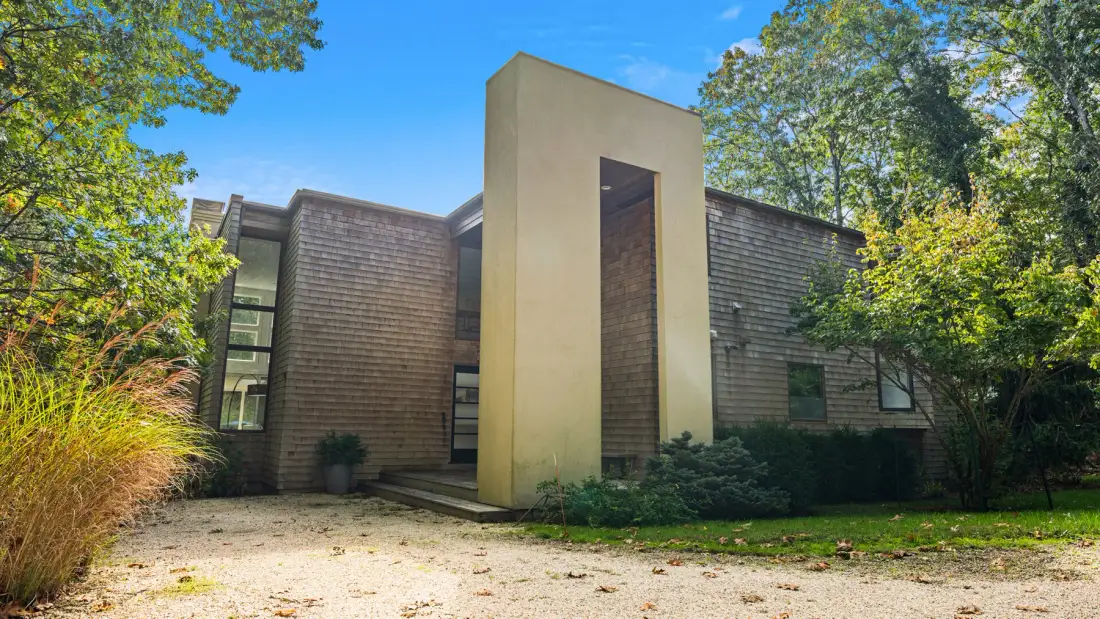 Coultes Contemporary