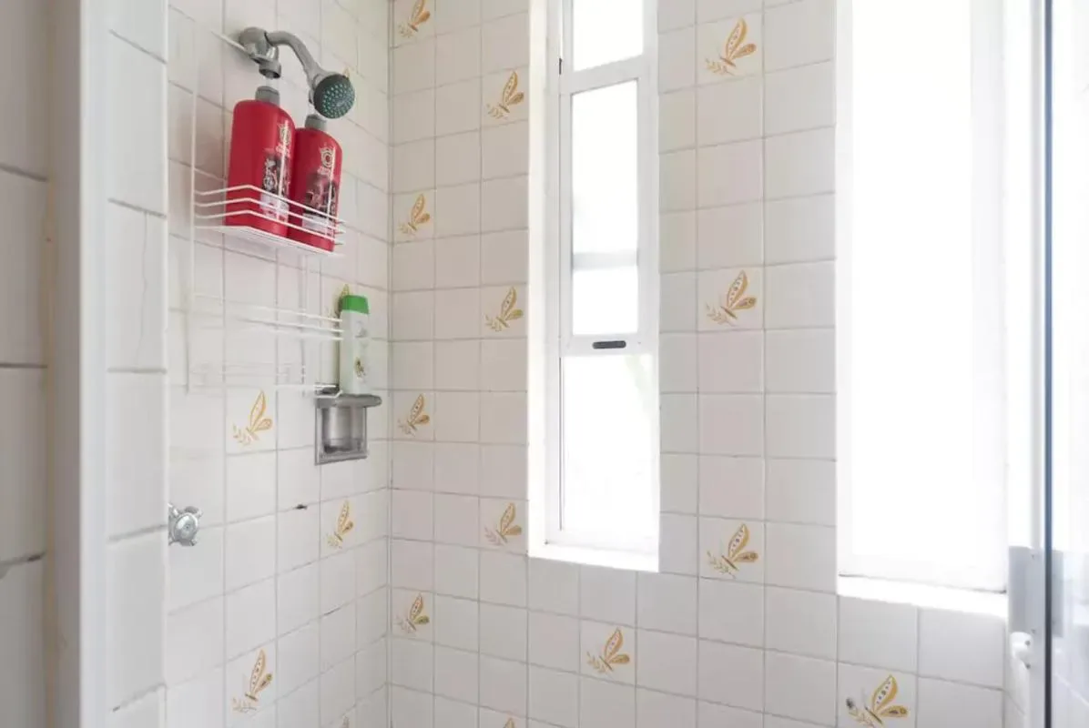 Modern 4BR w/ Balcony in Heart of La Condesa
