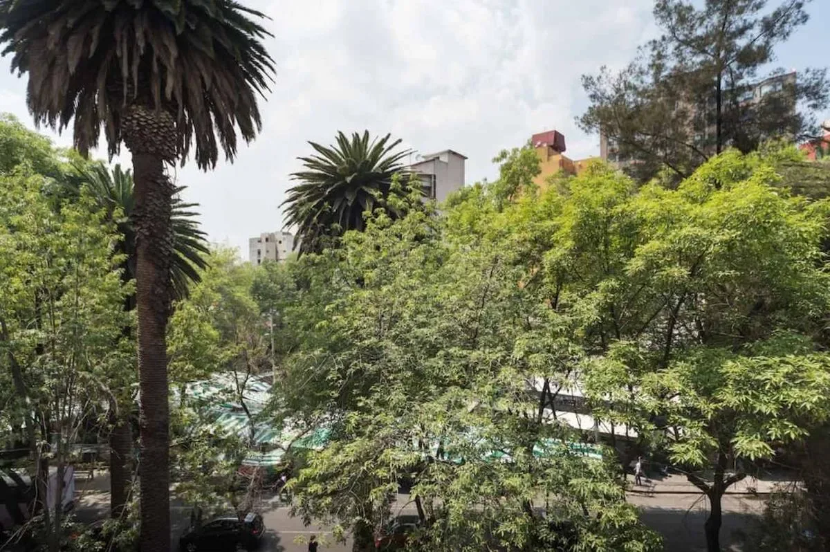 Modern 4BR w/ Balcony in Heart of La Condesa