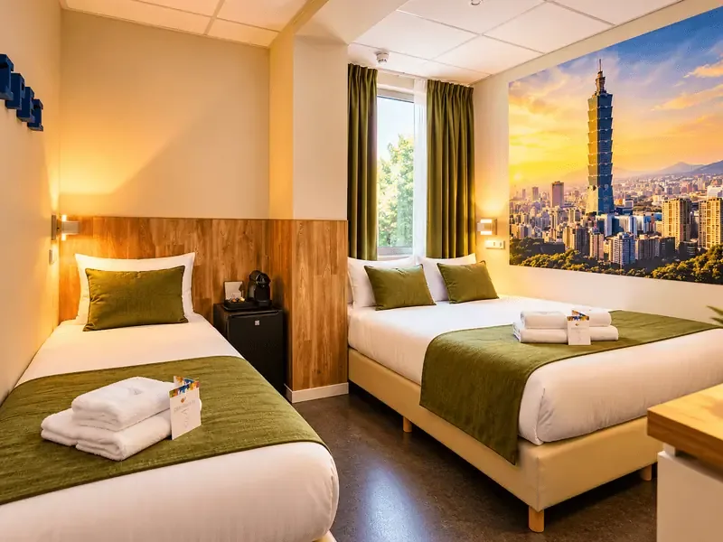 Small City Triple room