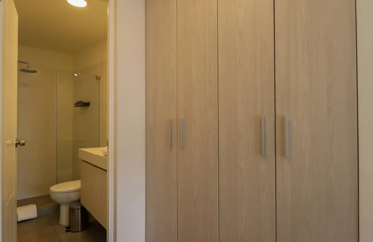 Lovely 2BR w/ Balcony  in Miraflores