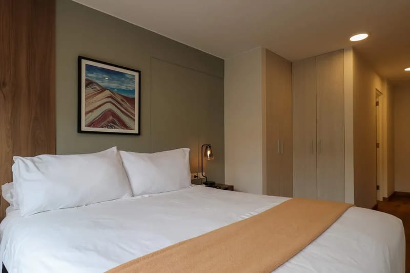 Lovely 2BR w/ Balcony  in Miraflores