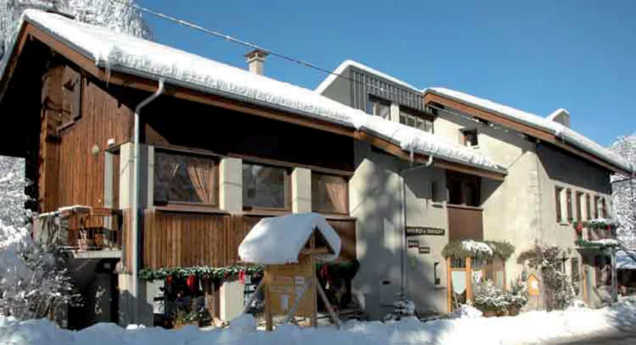 Gîte Auberge de Salvagny in winter