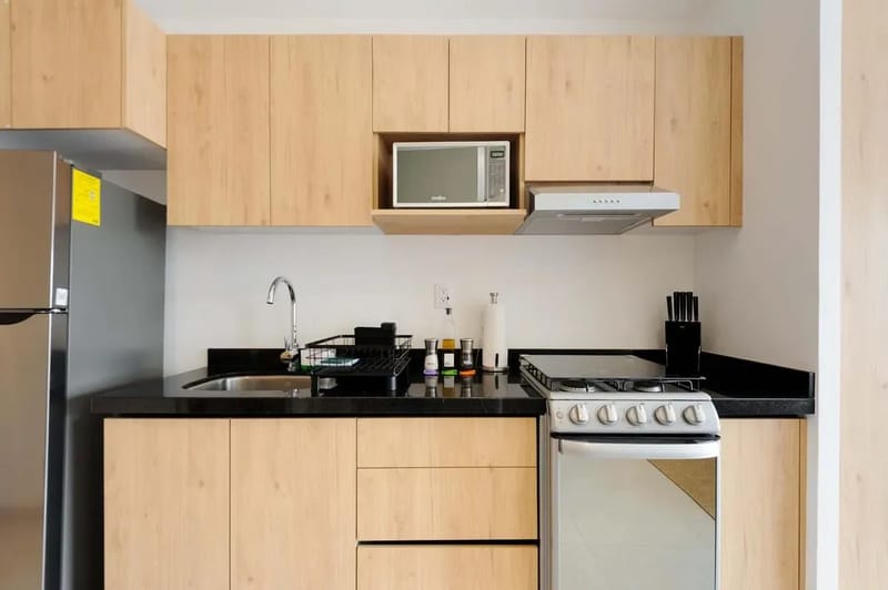 Deluxe Loft w/ Balcony in Tabacalera