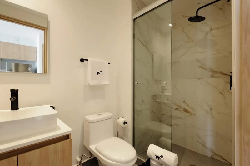 Deluxe Loft w/ Balcony in Tabacalera