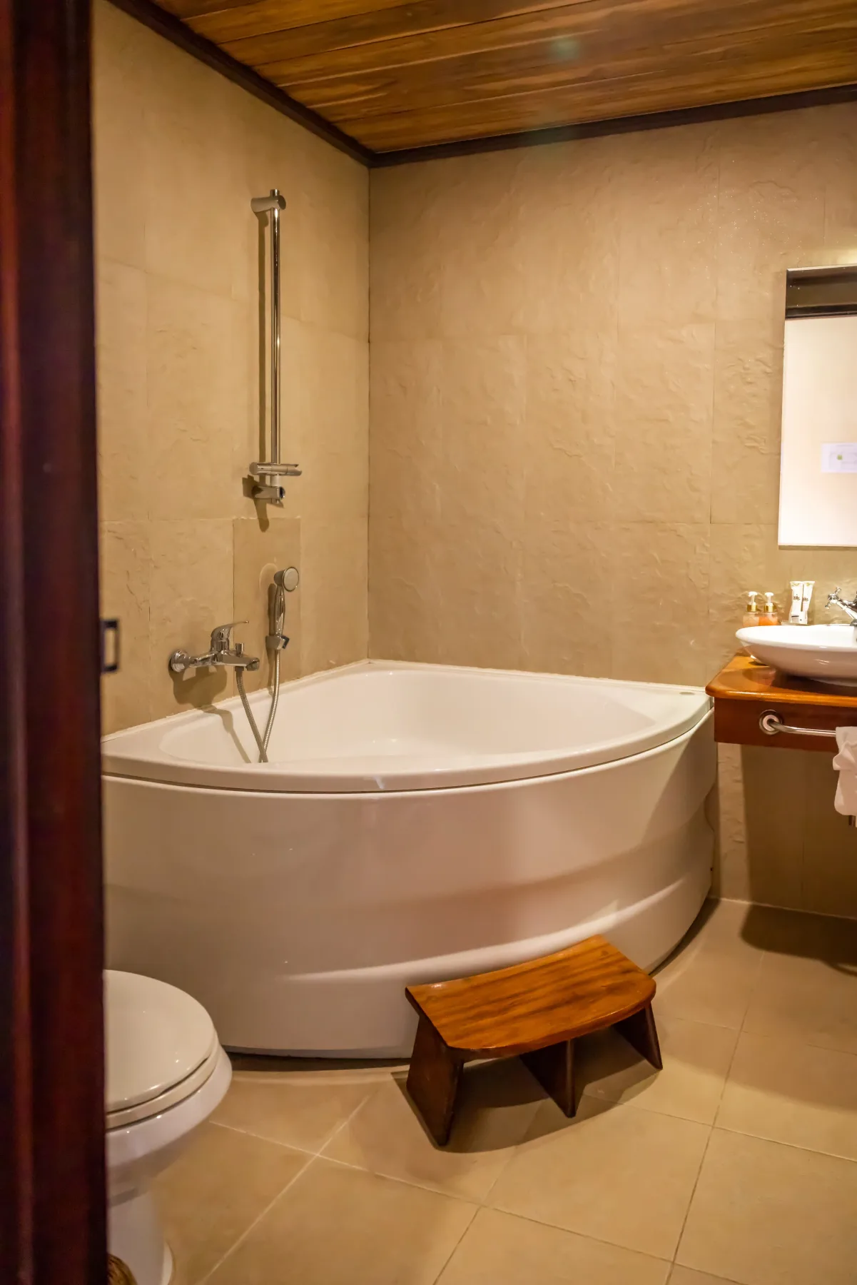 Detalle del baño del hotel.