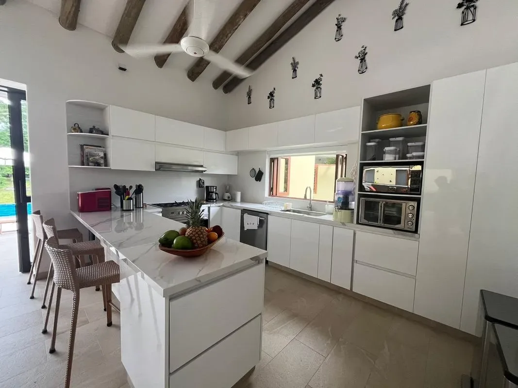 Roomy 4BR Villa w/ Pool at Mesa de Yeguas