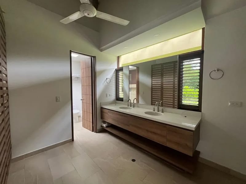 Roomy 4BR Villa w/ Pool at Mesa de Yeguas