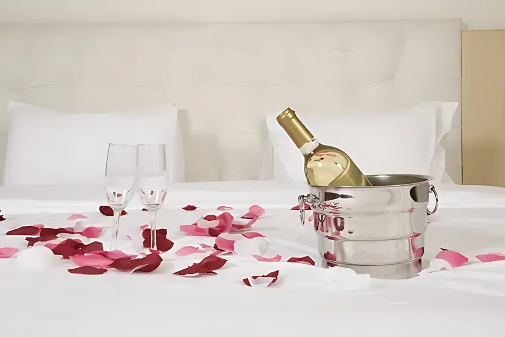 Romantic weekend package