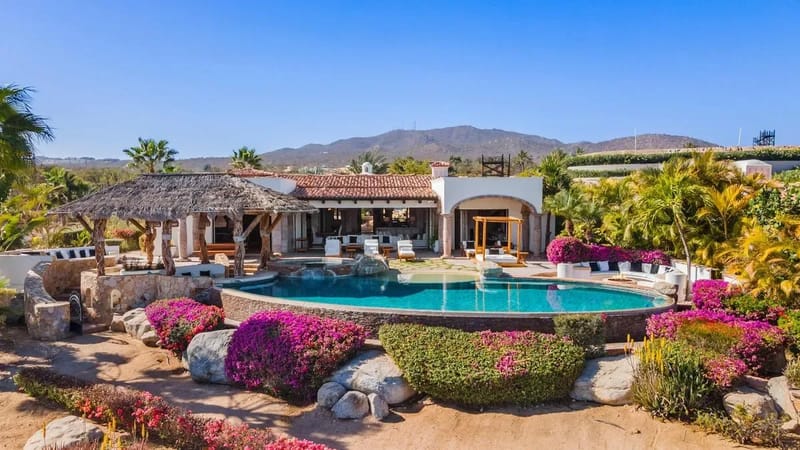 Sun-Kissed 6BR Villa w/ Great Terrace & Pool