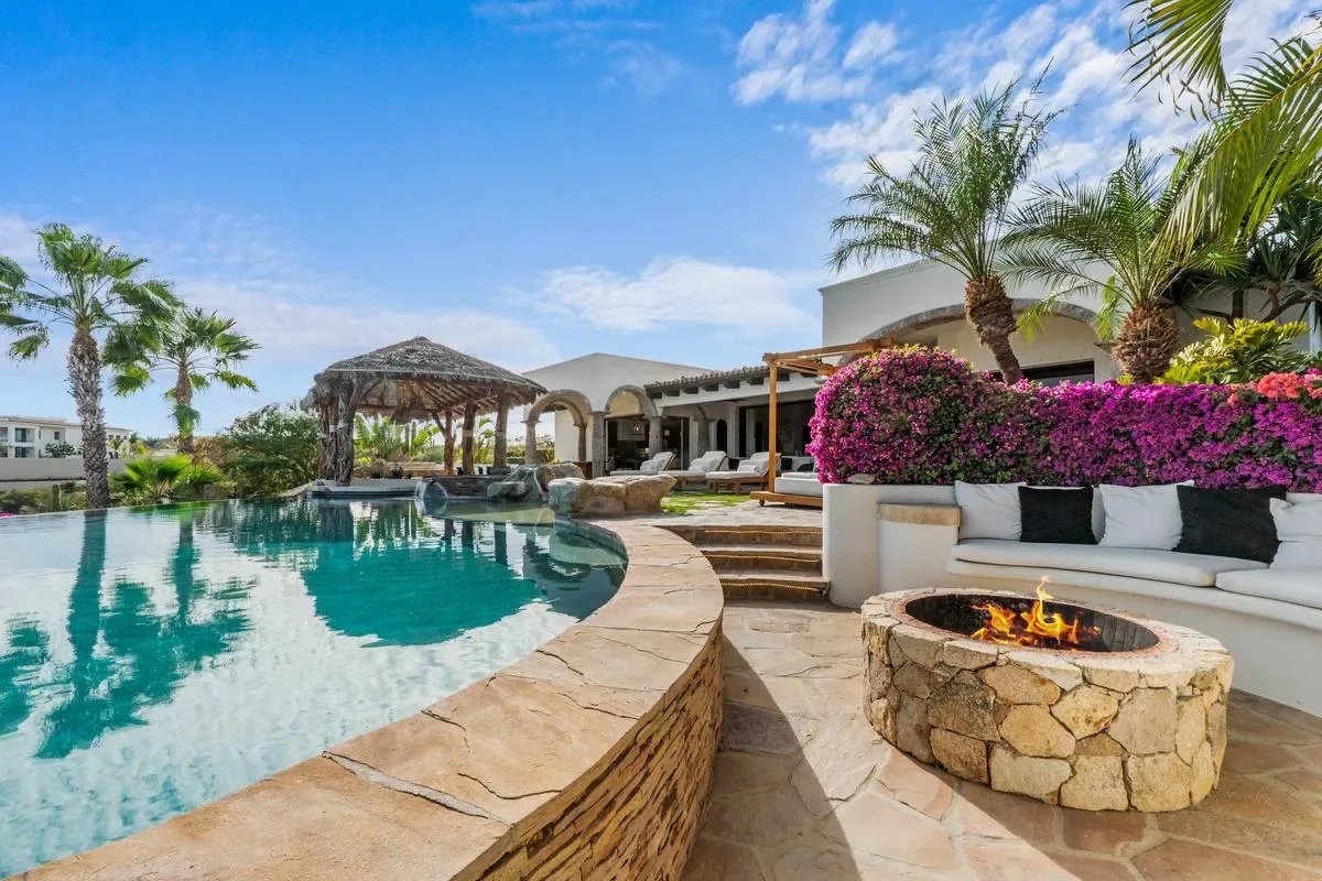 Sun-Kissed 6BR Villa w/ Great Terrace & Pool