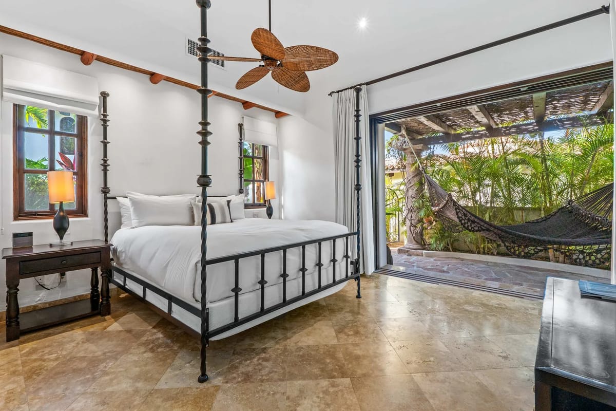 Sun-Kissed 6BR Villa w/ Great Terrace & Pool