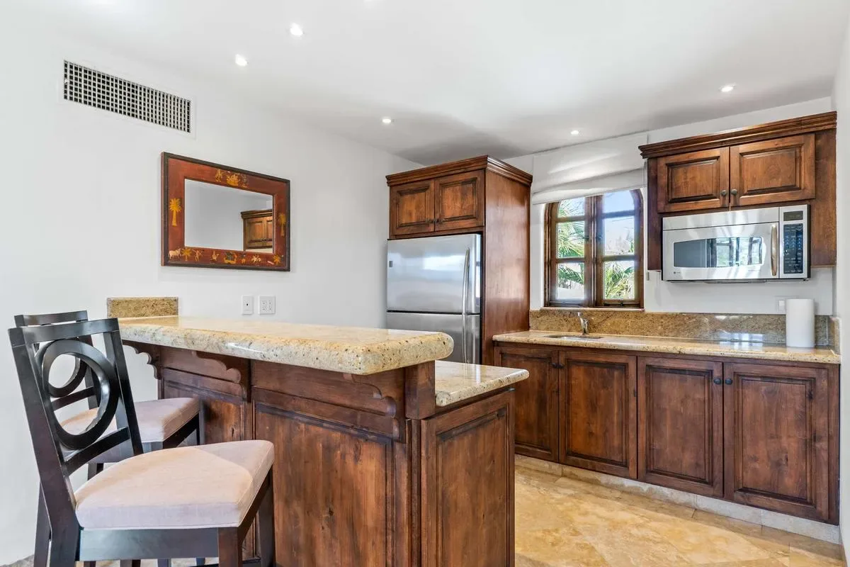 Sun-Kissed 6BR Villa w/ Great Terrace & Pool