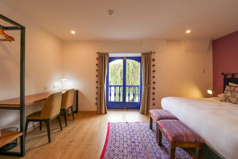 Warm 1BR in Plaza de Armas w/ Balcony