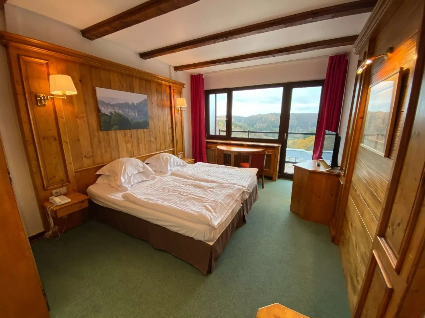 Hotel rooms, with views of the château and La Petite-Pierre valley