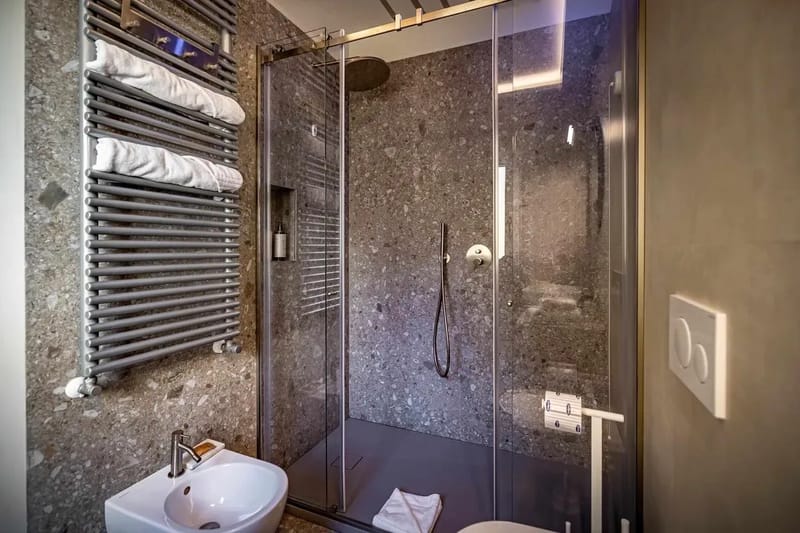 Bright 1BR Suite in Florencia
