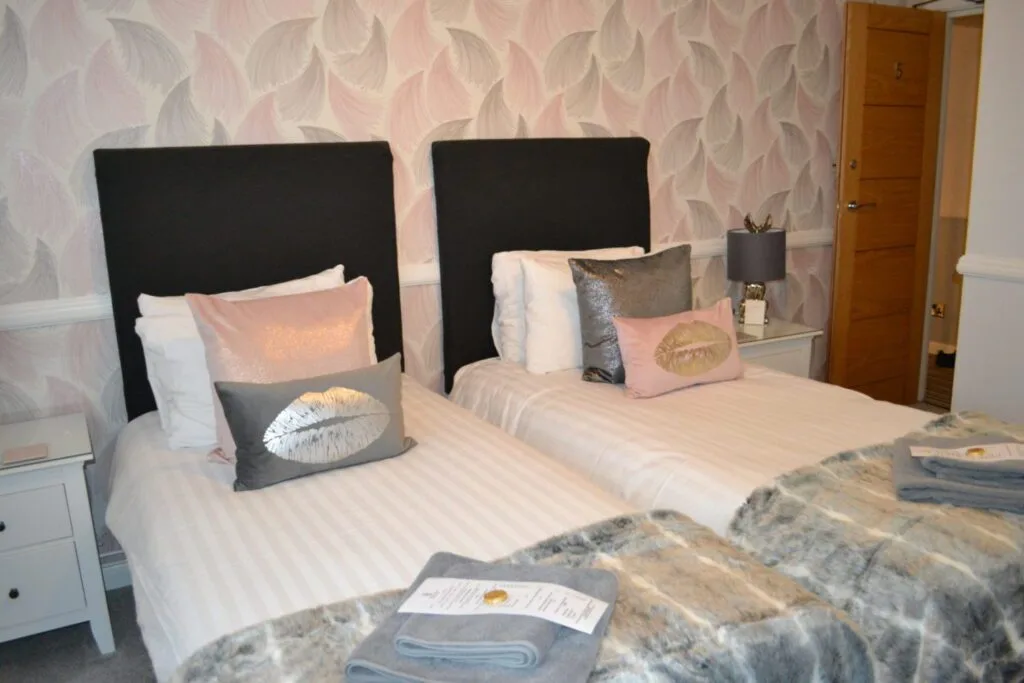 Twin-bedded room