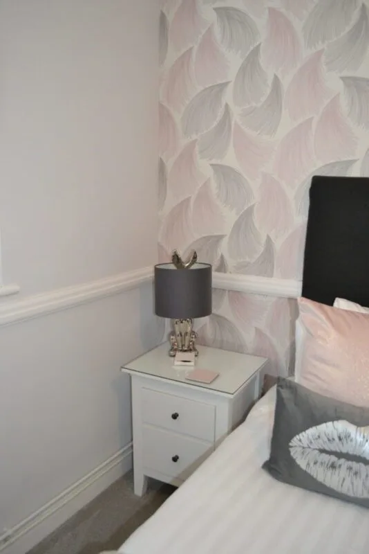 Twin-bedded room