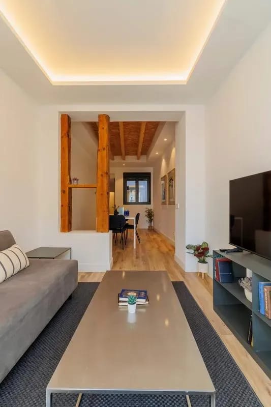 Lovely 2BR at Palacio Real