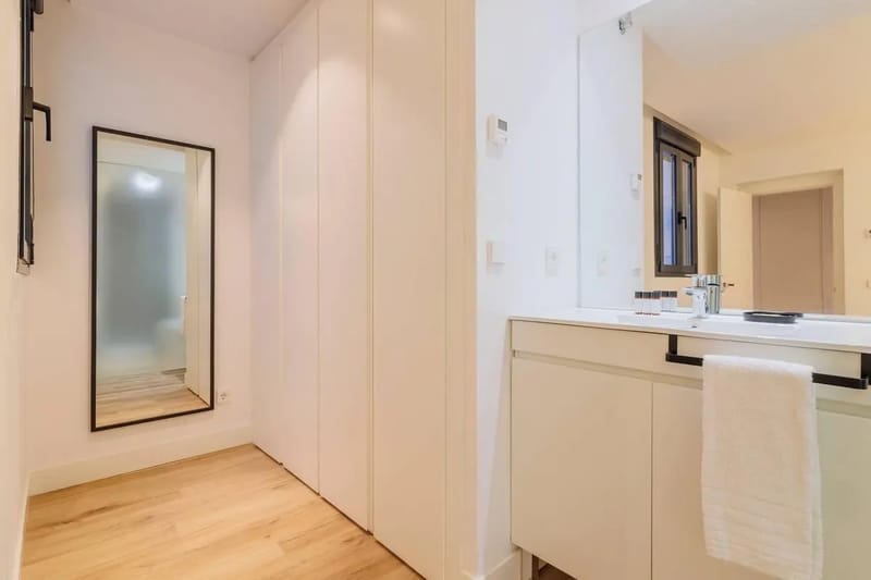 Lovely 2BR at Palacio Real