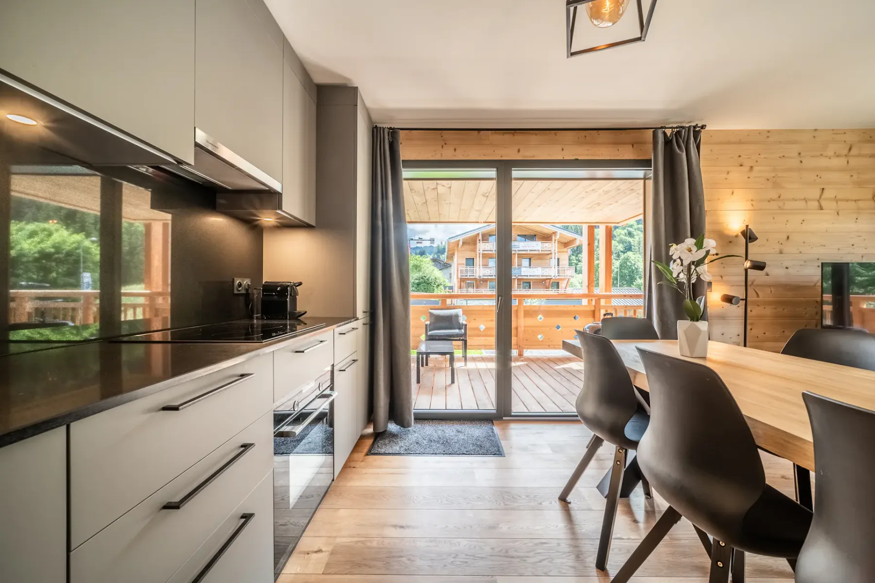 Cocina de Elouera en Les Gets