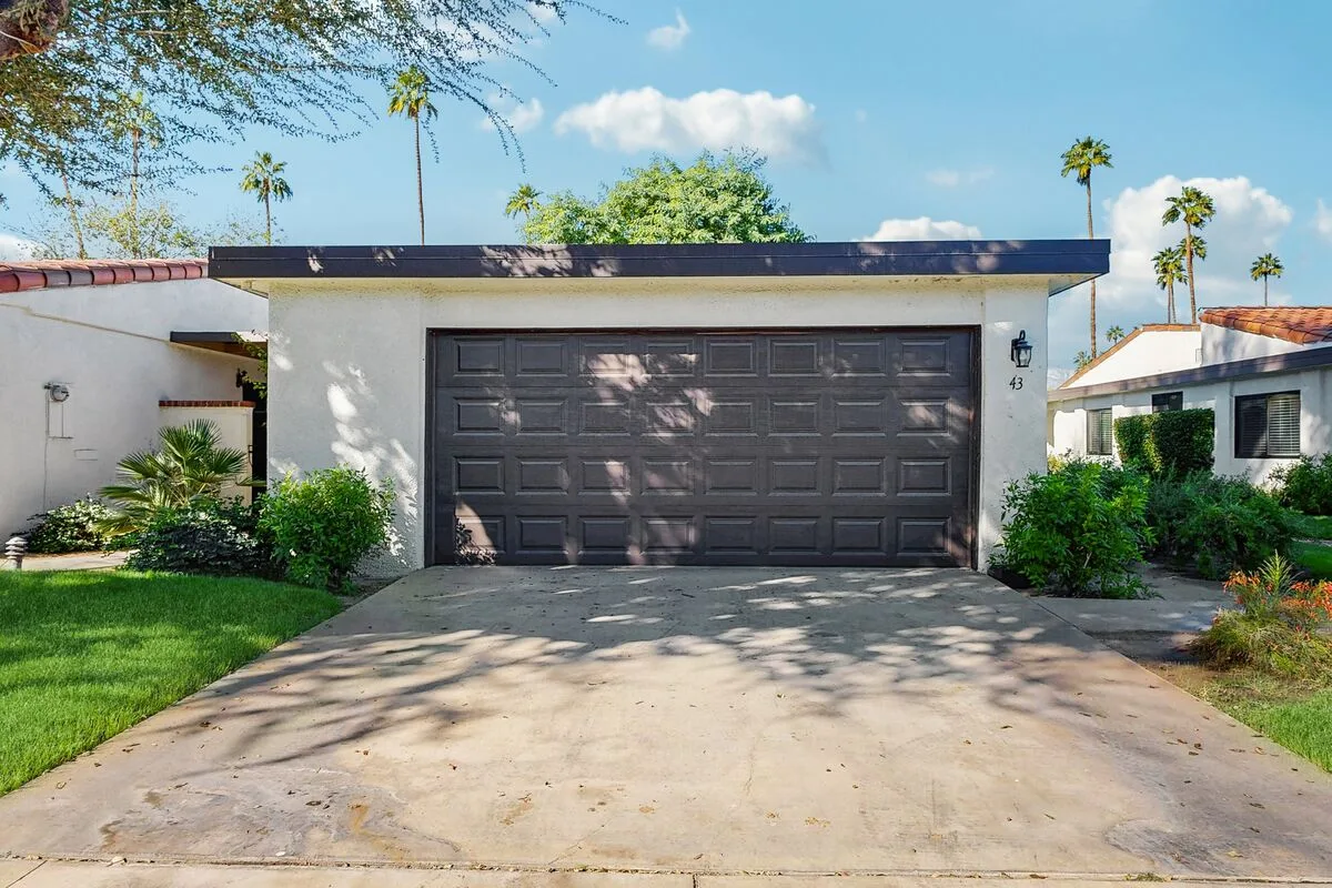 The Rancho Mirage Escape