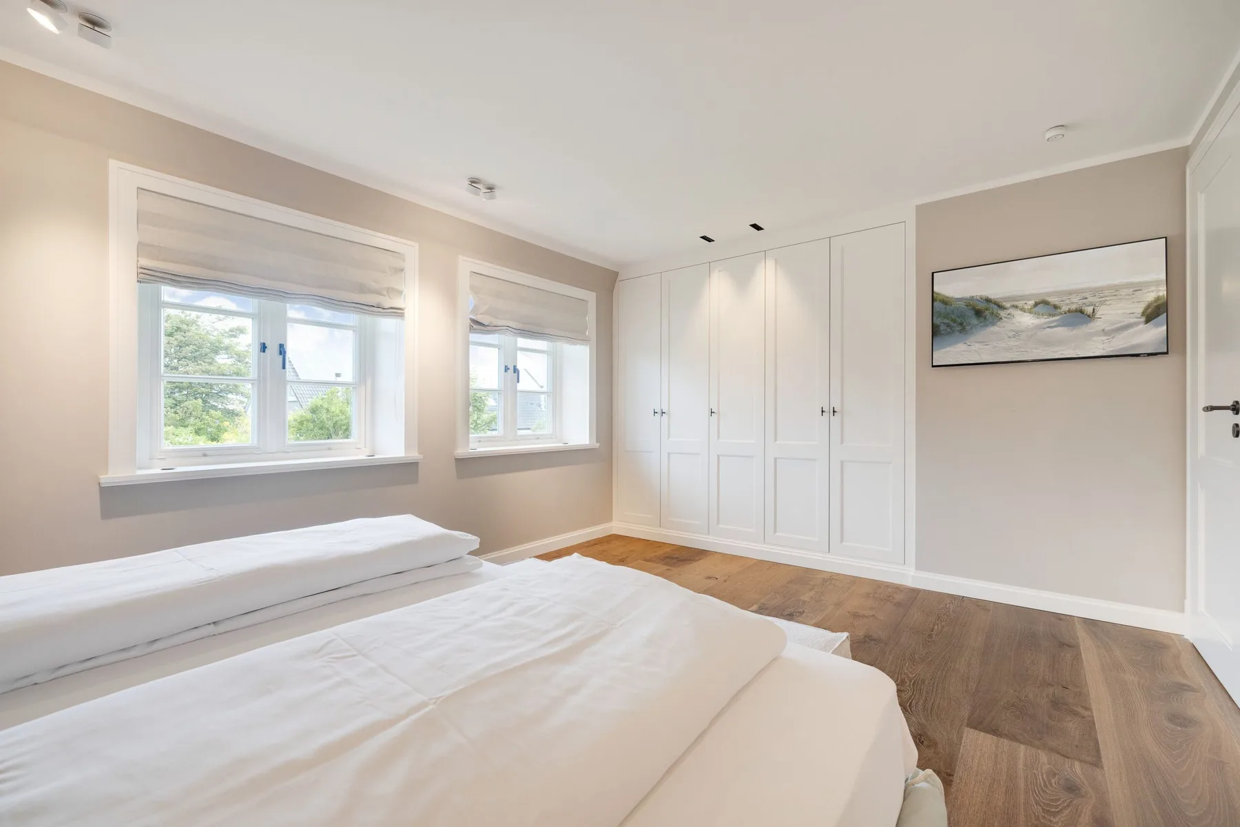 Hausteil mit 5 Räumen im EG, UG, OG ca. 200 m² Nutzfläche