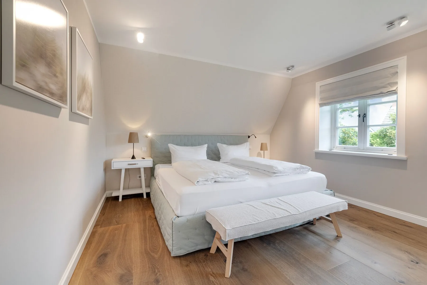 Hausteil mit 5 Räumen im EG, UG, OG ca. 200 m² Nutzfläche