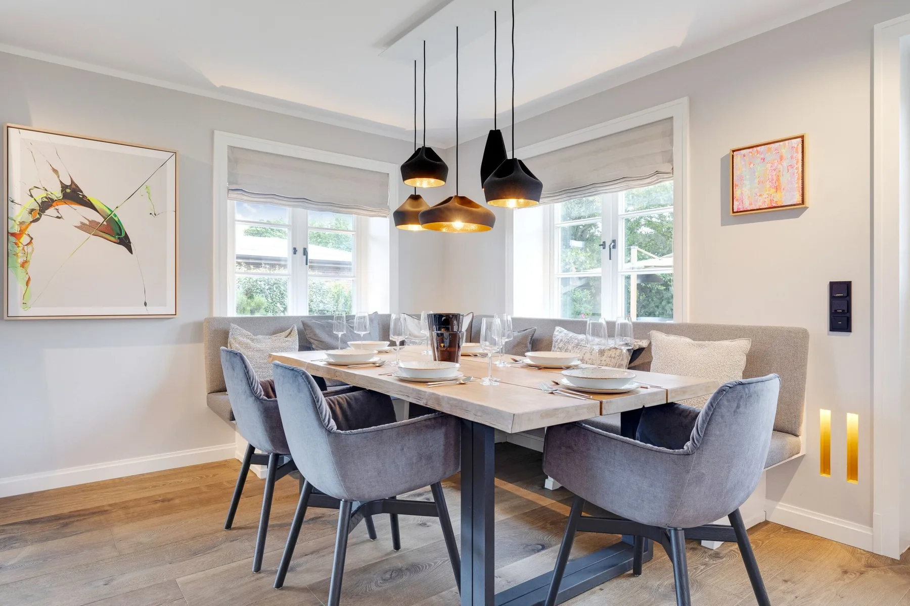 Hausteil mit 5 Räumen im EG, UG, OG ca. 200 m² Nutzfläche