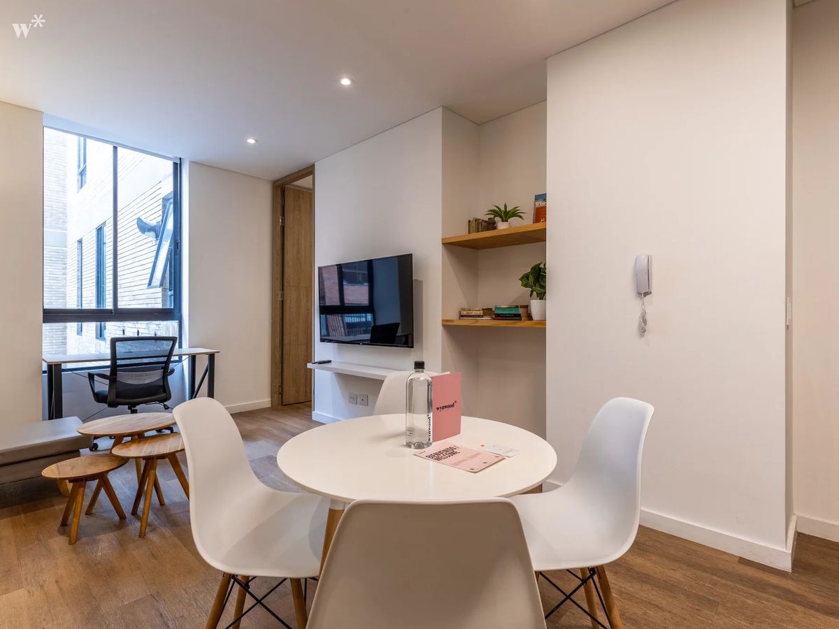 Intimate 2BR in Parque Virrey
